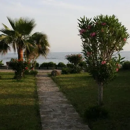 Villa Met Cahit Avsallar